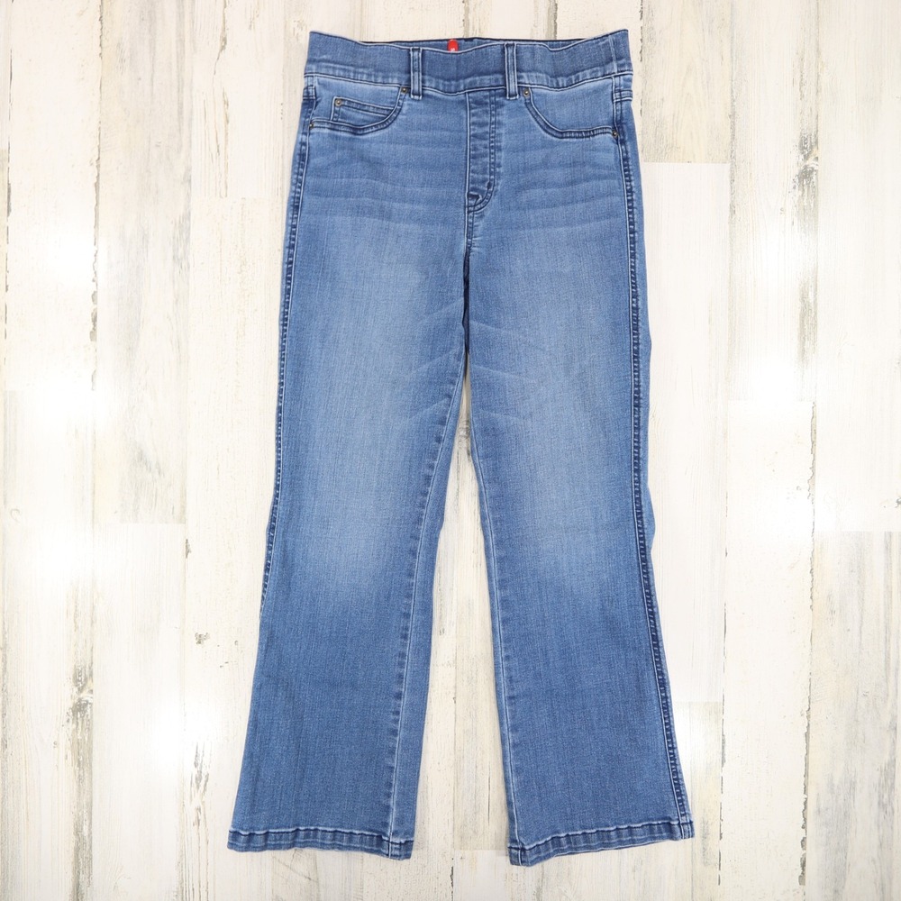 Spanx Jeans Womens Medium EveryWear Kick Flare Cropped Pull On